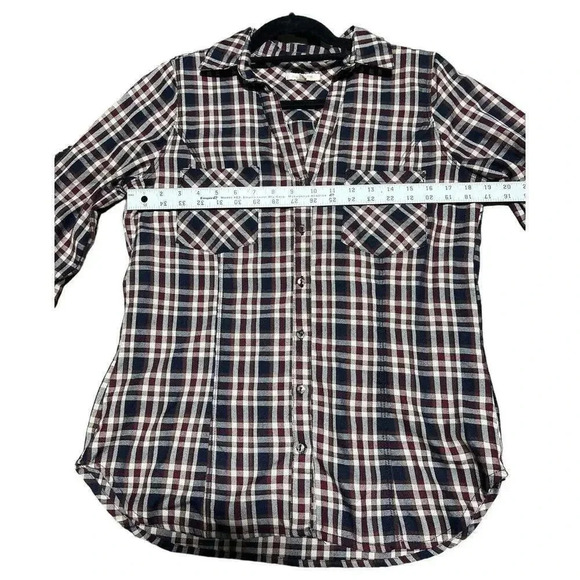 Skies Are Blue‎ Women's V-Neck Maroon Navy Plaid Shirt Roll Tab Sleeve Size M - Picture 7 of 11